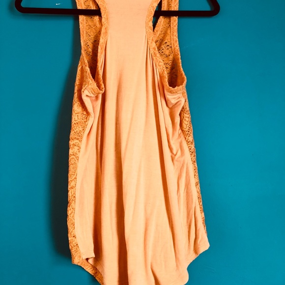 BKE tank top - Picture 2 of 4